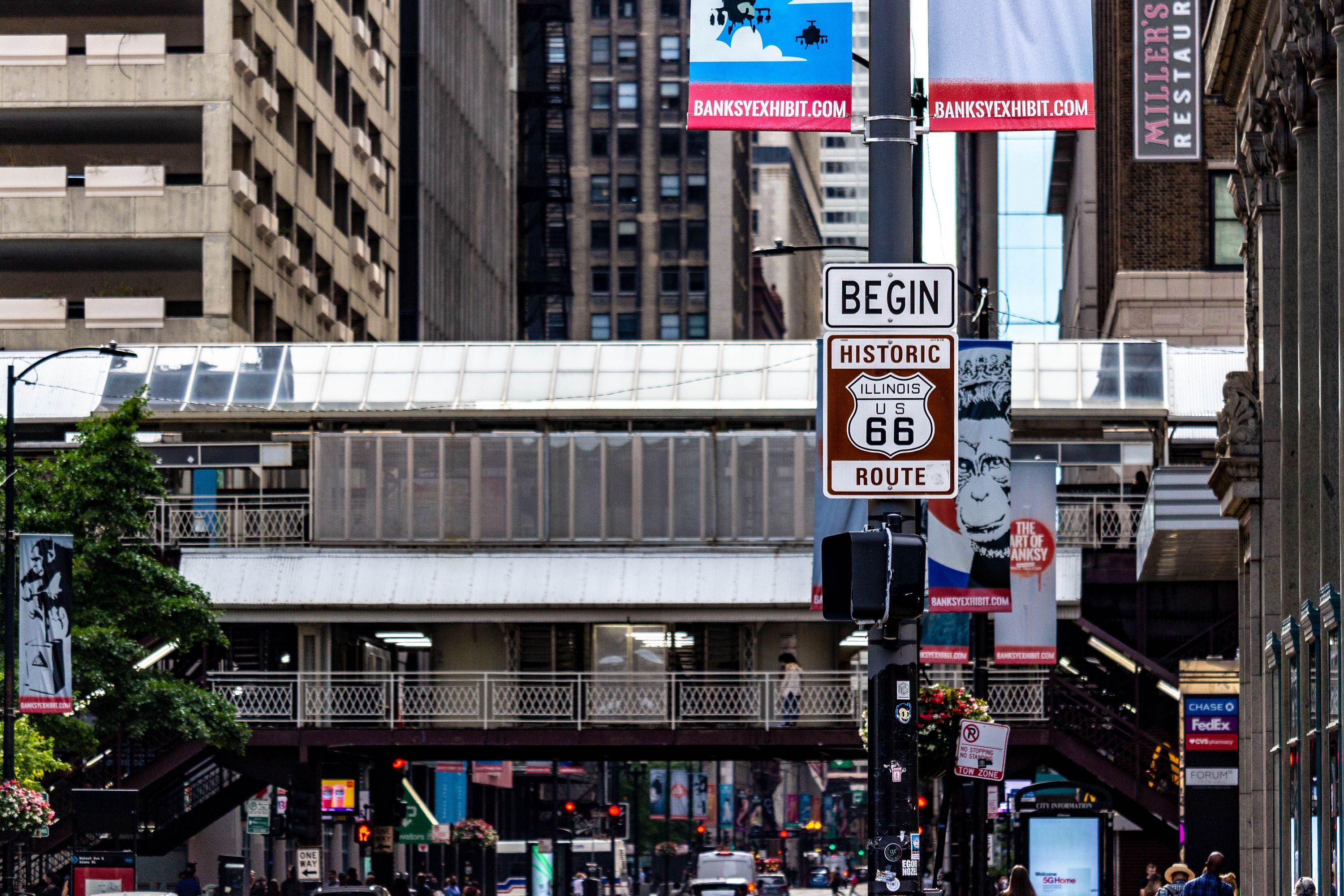 Begin Route 66 sign, Chicago